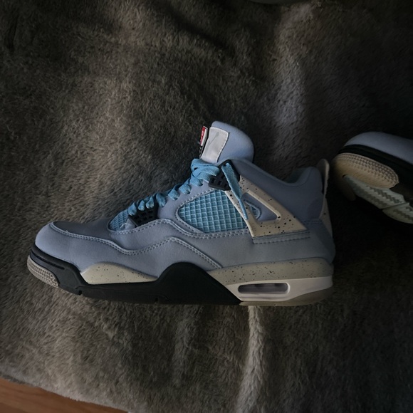 Jordan Other - Jordan 4 university blues